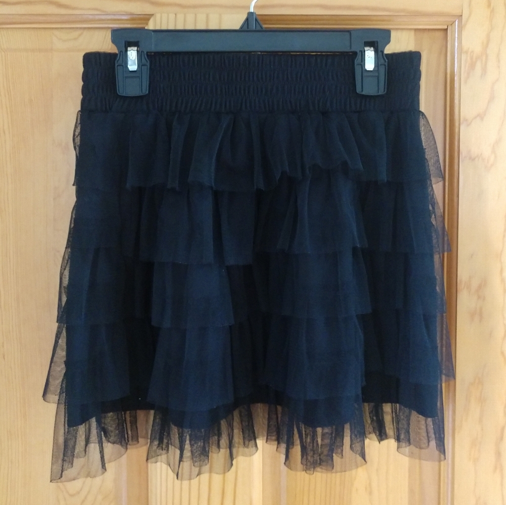 🌼 3/$25 Layered Black Mini Skirt